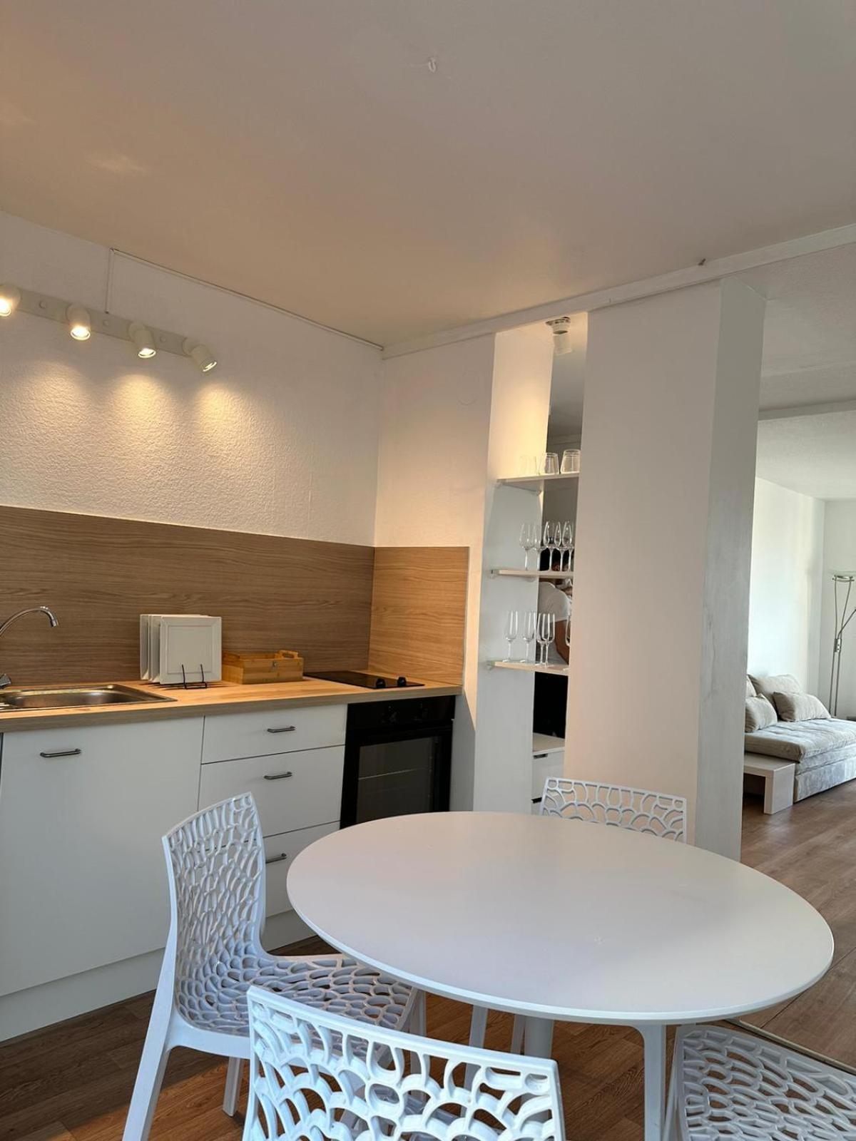 Lenahome Reims Exterior photo